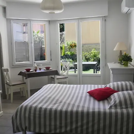 Апартаменты Terrasse Канны